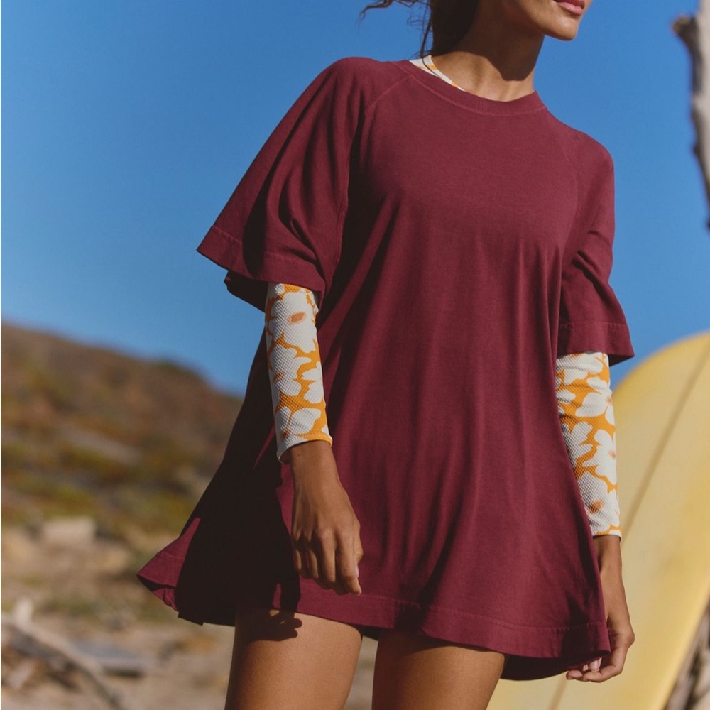 Free People Icon Tee